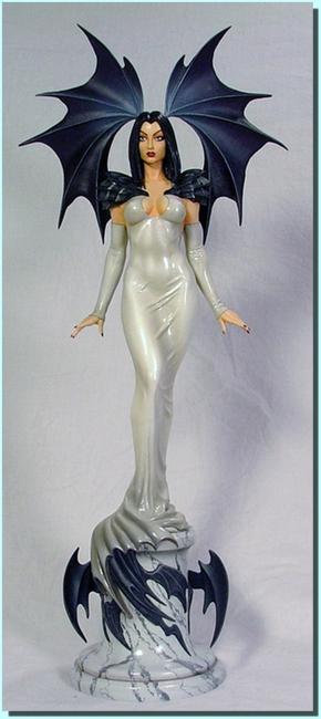 Dark Ivory Vampiress Sexy Statue