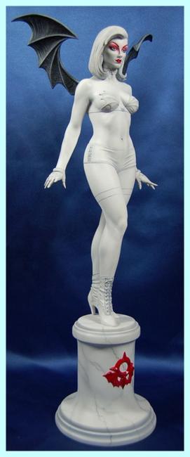 Dark Ivory Vampiress White Sexy Statue