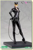 Catwoman Selina Kyle ARTFX+ Statue