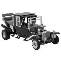 Koach Black and White 1:15 Scale Electronic Vehicle