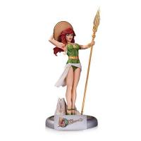Mera Statue