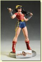 Wonder Woman Bombshells Statue