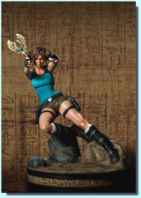 Lara Croft The Tomb Raider Exclusive Statue