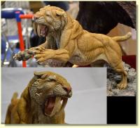 Smilodon Fatalis Saurozoic Collection Statue (Resin Kit)  pravěký svět