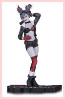 Harley Quinn Red, White and Black Statue